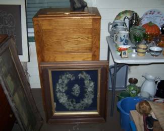 FEATHER WREATH  & OAK ICE BOX