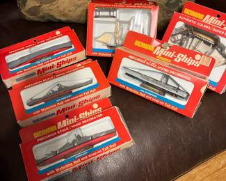 Bachman mini ships