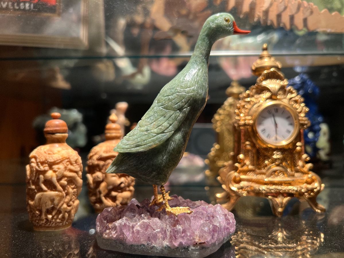 Carved Jade Duck on Amethyst with Gold Feet