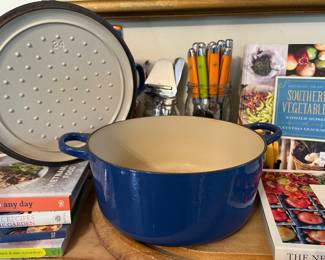 Le Creuset 24 