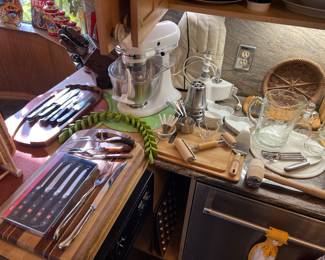 Henckels Knives 