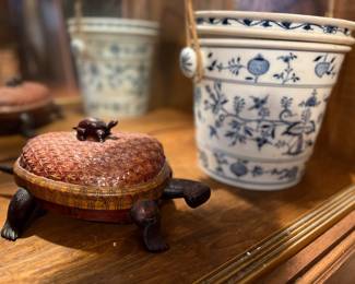 Antique Meissen Blue Onion and Bamboo Turtle Basket 