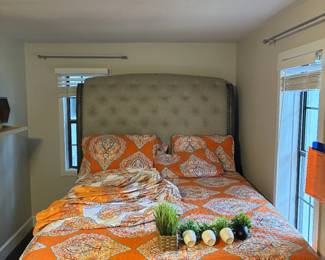 ***Available for pre sale*** Queen bed $495.00