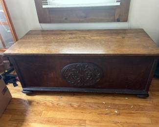 Very nice cedar chest