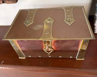 Vintage Arts and Crafts Copper and Brass Hinged Box