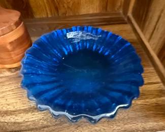 Vintage Blenko Cobalt Blue Scalloped Edge Bowl