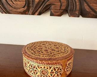 Round Birch Bark Box with Floral and Bird Motifs - Russian Folk Art