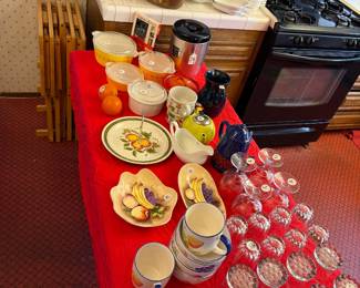 Vintage Kitchen bakeware.  Vintage Pyrex and Corning. 