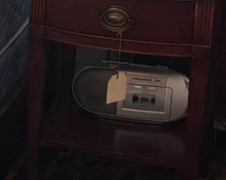 Federal Style Mahogany Night Stand