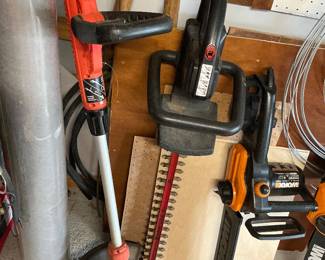Worx  String trim edger & power hedge trimmer