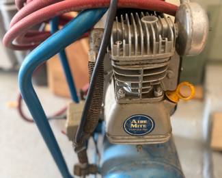 Air compressor