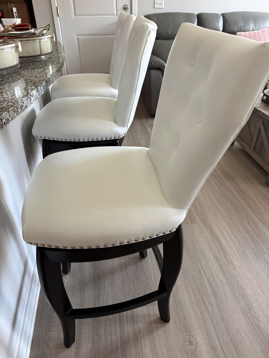 (4 Stools) 26 inch contemporary faux, leather black-and-white barstools