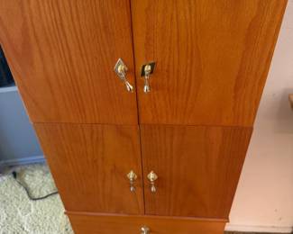 5 tall jewelry cases free standing 