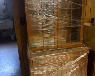 . . . nice china hutch