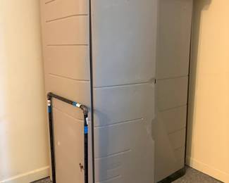 . . . Rubbermaid storage shed