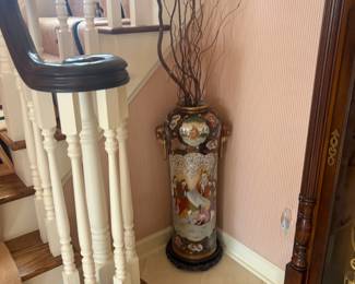 . . . amazing floor vase
