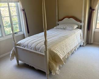 . . . four-poster twin bed