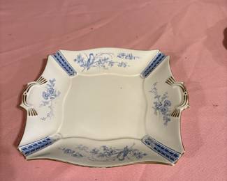 Antique Wedgewood Etruria cake plate