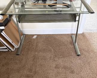 Contemporary glass top computer desk (2)