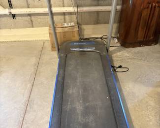 Horizon T101 treadmill