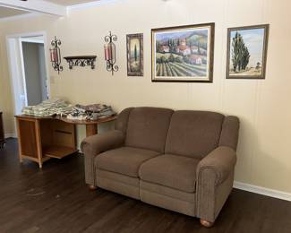 desk (1 of 3 piece set) recliner love seat
