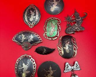 Collection Of Vintage Siamese Sterling Silver Brooches