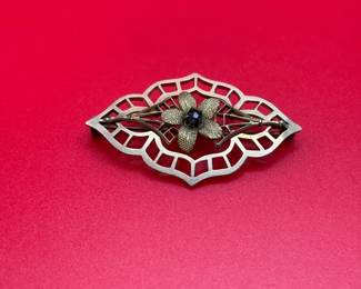 Beautiful Vintage Golden Brooch