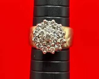 Ladies 14kt Diamond Cocktail Cluster Ring