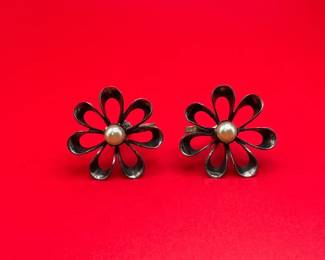 Vintage Sterling Screw On Earrings