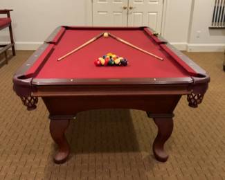 Olhausen Eclipse 8’ Slate Pool Table in Jatoba with Simonis Cloth & Aramith Ball Set