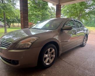 Asking Price $2800.00, Call Dorinda 931-607-6311 for on site viewing.2007 Nissan Altima 2.5 SL with 153,000 miles. AC not currently working, no other known issues. 