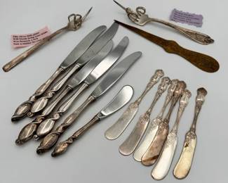 Wallace Sterling Handled Knives With Stainless Blades Miscellaneous Serveware