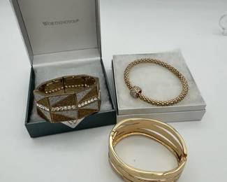 Worthington Geometric Stretch Bracelet  Costume Jewelry Bracelets