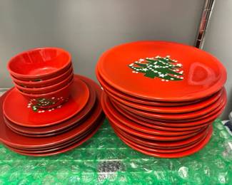 Pier 1  German Christmas Plates