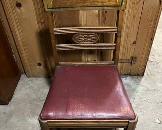 Table, leaf, and 6 chairs available