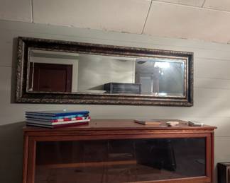Large mirror 