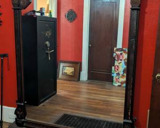 Large floor mirror 