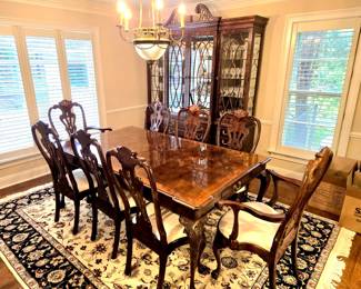 Henredon Rittenhouse Square Dining Table w/8 Chairs 2 Leaves