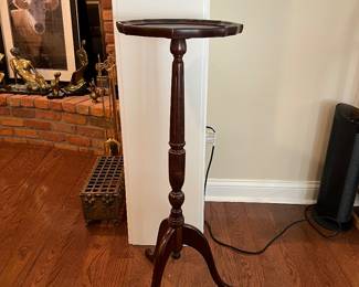 3 Leg Wood Plant Stand