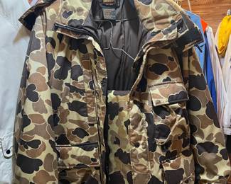 All Men's Jackets in the following pictures are XXL.  Brown Duck Camo Jacket