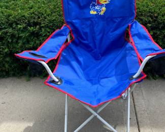 KU folding chair