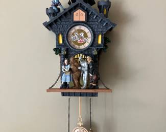 Wizard of Oz cuckoo clock