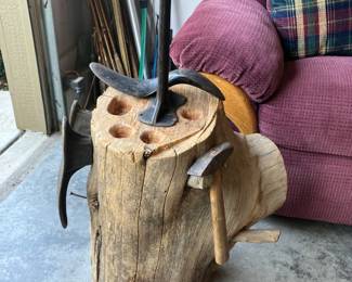 Cobblers tools/shoe lasts on carved stump
