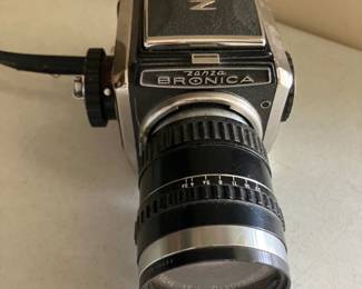 Zanza Bronica camera