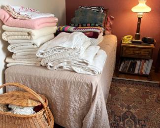 vintage blankets, quilts and crocheted afghans