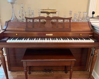 Baldwin upright piano