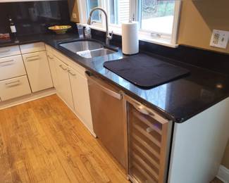 For more info & prices, Copy & Paste Link: https://beforeudemo.com/collections/frankfort-4200-s-f-residential-home-pre-demolition-sale