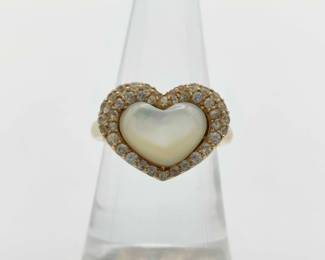 Mother of Pearl Heart Diamond 18K Yellow Gold Ring