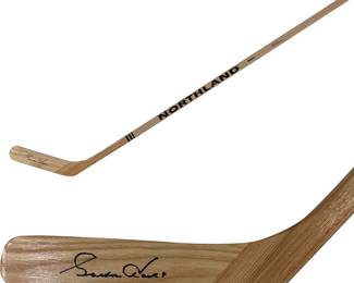 Gordie Howe (deceased) Autographed Vintage Northland Stick