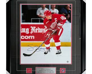 Steve Yzerman Framed Autographed Detroit Red Wings 16X20 Photo